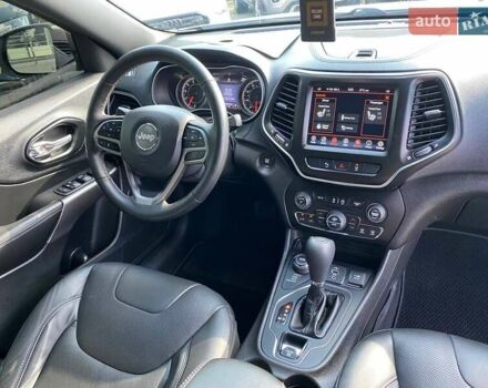 Белый Джип Чероки, объемом двигателя 3.24 л и пробегом 124 тыс. км за 18900 $, фото 10 на Automoto.ua