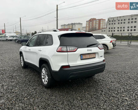 Белый Джип Чероки, объемом двигателя 2.4 л и пробегом 89 тыс. км за 15800 $, фото 2 на Automoto.ua