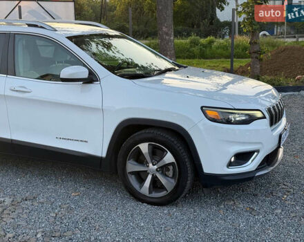 Білий Джип Cherokee, об'ємом двигуна 2.36 л та пробігом 96 тис. км за 18500 $, фото 18 на Automoto.ua