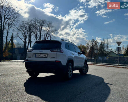 Білий Джип Cherokee, об'ємом двигуна 3.24 л та пробігом 67 тис. км за 24500 $, фото 4 на Automoto.ua