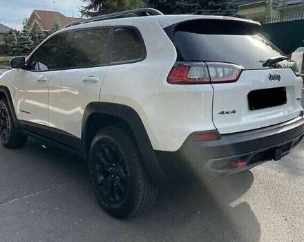 Белый Джип Чероки, объемом двигателя 3.2 л и пробегом 76 тыс. км за 16000 $, фото 12 на Automoto.ua
