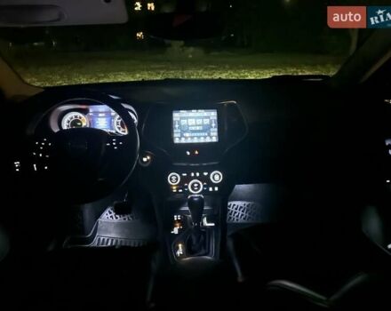 Белый Джип Чероки, объемом двигателя 3.24 л и пробегом 160 тыс. км за 20750 $, фото 21 на Automoto.ua
