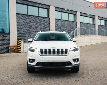 Белый Джип Чероки, объемом двигателя 2.36 л и пробегом 111 тыс. км за 15000 $, фото 2 на Automoto.ua