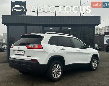 Білий Джип Cherokee, об'ємом двигуна 2.36 л та пробігом 73 тис. км за 17990 $, фото 7 на Automoto.ua