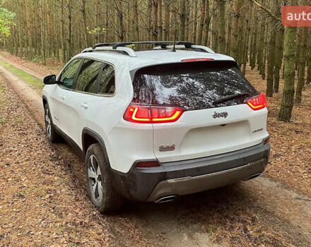 Білий Джип Cherokee, об'ємом двигуна 3.2 л та пробігом 94 тис. км за 15500 $, фото 1 на Automoto.ua