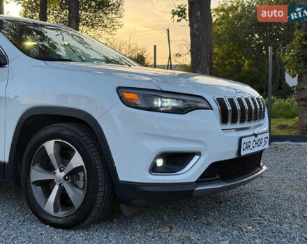Белый Джип Чероки, объемом двигателя 2.36 л и пробегом 96 тыс. км за 18000 $, фото 20 на Automoto.ua