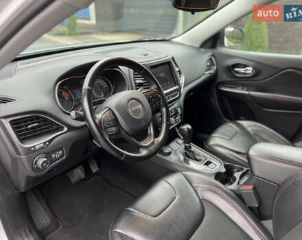 Белый Джип Чероки, объемом двигателя 3.24 л и пробегом 93 тыс. км за 21700 $, фото 9 на Automoto.ua