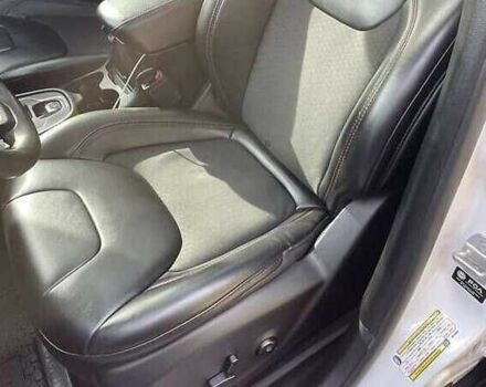 Белый Джип Чероки, объемом двигателя 3.2 л и пробегом 76 тыс. км за 16000 $, фото 5 на Automoto.ua