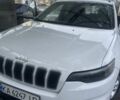 Білий Джип Cherokee, об'ємом двигуна 2.4 л та пробігом 80 тис. км за 15000 $, фото 1 на Automoto.ua