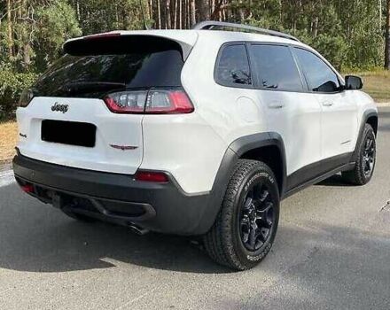 Белый Джип Чероки, объемом двигателя 3.2 л и пробегом 76 тыс. км за 16000 $, фото 15 на Automoto.ua