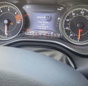 Белый Джип Чероки, объемом двигателя 2.4 л и пробегом 145 тыс. км за 17000 $, фото 9 на Automoto.ua