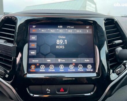 Білий Джип Cherokee, об'ємом двигуна 3.2 л та пробігом 76 тис. км за 18790 $, фото 28 на Automoto.ua