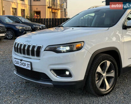 Білий Джип Cherokee, об'ємом двигуна 2.36 л та пробігом 96 тис. км за 18500 $, фото 2 на Automoto.ua