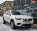 Белый Джип Чероки, объемом двигателя 3.2 л и пробегом 35 тыс. км за 19000 $, фото 1 на Automoto.ua