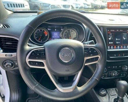 Белый Джип Чероки, объемом двигателя 3.24 л и пробегом 124 тыс. км за 18900 $, фото 14 на Automoto.ua