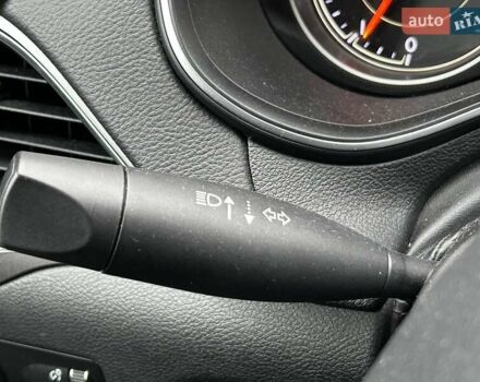 Білий Джип Cherokee, об'ємом двигуна 2.36 л та пробігом 73 тис. км за 17990 $, фото 16 на Automoto.ua