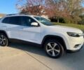 Білий Джип Cherokee, об'ємом двигуна 3.2 л та пробігом 37 тис. км за 5900 $, фото 1 на Automoto.ua