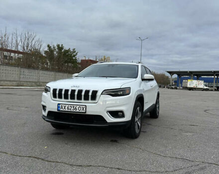 Белый Джип Чероки, объемом двигателя 3.24 л и пробегом 109 тыс. км за 17900 $, фото 1 на Automoto.ua
