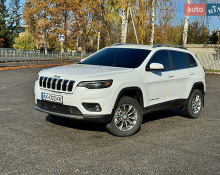 Білий Джип Cherokee, об'ємом двигуна 3.24 л та пробігом 67 тис. км за 24500 $, фото 1 на Automoto.ua