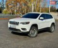 Білий Джип Cherokee, об'ємом двигуна 3.24 л та пробігом 67 тис. км за 24500 $, фото 1 на Automoto.ua