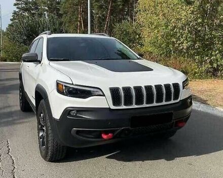 Белый Джип Чероки, объемом двигателя 3.2 л и пробегом 76 тыс. км за 16000 $, фото 2 на Automoto.ua