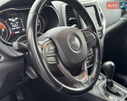 Белый Джип Чероки, объемом двигателя 3.24 л и пробегом 68 тыс. км за 19900 $, фото 14 на Automoto.ua