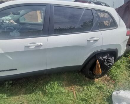 Білий Джип Cherokee, об'ємом двигуна 0 л та пробігом 90 тис. км за 7500 $, фото 1 на Automoto.ua