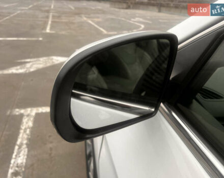 Білий Джип Cherokee, об'ємом двигуна 3.24 л та пробігом 60 тис. км за 20500 $, фото 9 на Automoto.ua