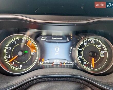 Білий Джип Cherokee, об'ємом двигуна 1.99 л та пробігом 46 тис. км за 3000 $, фото 8 на Automoto.ua