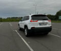 Білий Джип Cherokee, об'ємом двигуна 2.36 л та пробігом 91 тис. км за 15700 $, фото 9 на Automoto.ua