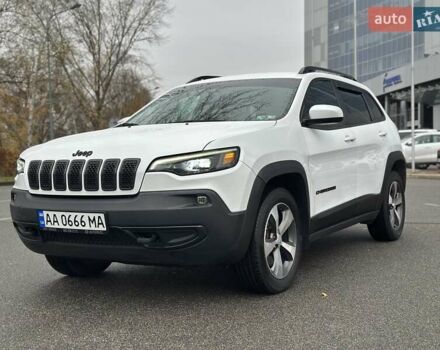 Белый Джип Чероки, объемом двигателя 3.24 л и пробегом 68 тыс. км за 19900 $, фото 10 на Automoto.ua
