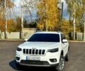 Білий Джип Cherokee, об'ємом двигуна 3.2 л та пробігом 68 тис. км за 23000 $, фото 1 на Automoto.ua