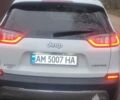 Белый Джип Чероки, объемом двигателя 2.4 л и пробегом 145 тыс. км за 17000 $, фото 5 на Automoto.ua