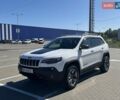 Білий Джип Cherokee, об'ємом двигуна 3.24 л та пробігом 160 тис. км за 20750 $, фото 1 на Automoto.ua