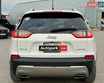 Білий Джип Cherokee, об'ємом двигуна 3.2 л та пробігом 76 тис. км за 18790 $, фото 6 на Automoto.ua