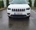 Белый Джип Чероки, объемом двигателя 3.2 л и пробегом 18 тыс. км за 19500 $, фото 1 на Automoto.ua