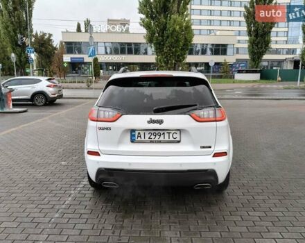 Джип Чероки 2020 в Киеве на Automoto.ua Белый Джип Чероки, объемом двигателя 3.24 л и пробегом 121 тыс. км за 19700 $, фото 5 на Automoto.ua