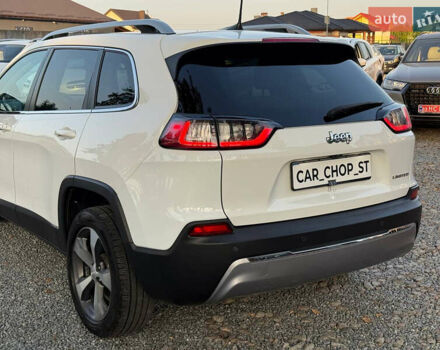 Білий Джип Cherokee, об'ємом двигуна 2.36 л та пробігом 96 тис. км за 18500 $, фото 9 на Automoto.ua