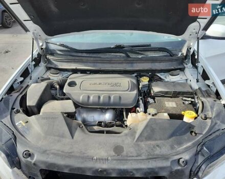 Белый Джип Чероки, объемом двигателя 2.36 л и пробегом 131 тыс. км за 3800 $, фото 11 на Automoto.ua