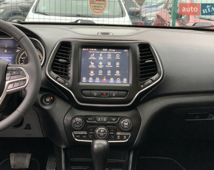 Белый Джип Чероки, объемом двигателя 3.2 л и пробегом 49 тыс. км за 22755 $, фото 67 на Automoto.ua