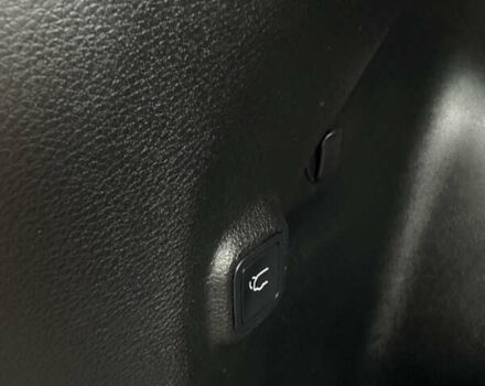 Білий Джип Cherokee, об'ємом двигуна 3.24 л та пробігом 69 тис. км за 21700 $, фото 21 на Automoto.ua