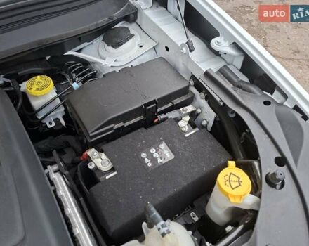 Білий Джип Cherokee, об'ємом двигуна 3.2 л та пробігом 78 тис. км за 23500 $, фото 39 на Automoto.ua