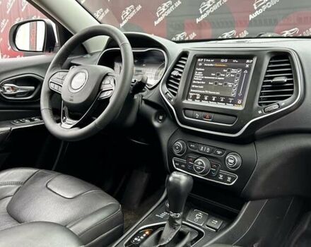 Белый Джип Чероки, объемом двигателя 3.24 л и пробегом 69 тыс. км за 21700 $, фото 40 на Automoto.ua