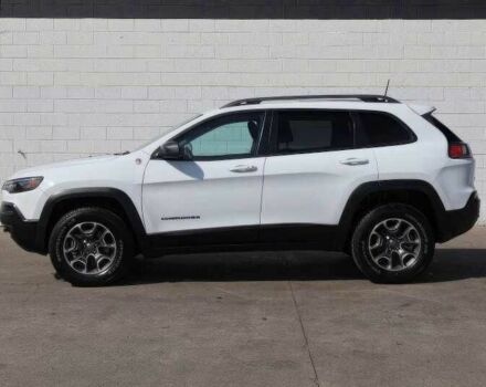 Білий Джип Cherokee, об'ємом двигуна 3.2 л та пробігом 55 тис. км за 9000 $, фото 7 на Automoto.ua