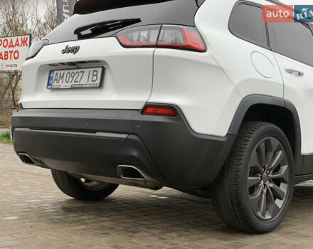 Белый Джип Чероки, объемом двигателя 3.2 л и пробегом 49 тыс. км за 22755 $, фото 22 на Automoto.ua