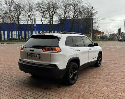 Білий Джип Cherokee, об'ємом двигуна 2.36 л та пробігом 49 тис. км за 16500 $, фото 6 на Automoto.ua