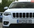 Белый Джип Чероки, объемом двигателя 2.36 л и пробегом 130 тыс. км за 18999 $, фото 5 на Automoto.ua