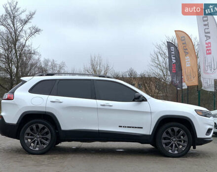 Белый Джип Чероки, объемом двигателя 3.2 л и пробегом 49 тыс. км за 22755 $, фото 23 на Automoto.ua