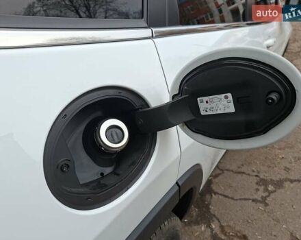 Білий Джип Cherokee, об'ємом двигуна 3.2 л та пробігом 78 тис. км за 23500 $, фото 28 на Automoto.ua