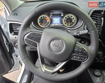 Білий Джип Cherokee, об'ємом двигуна 3.2 л та пробігом 78 тис. км за 23500 $, фото 14 на Automoto.ua